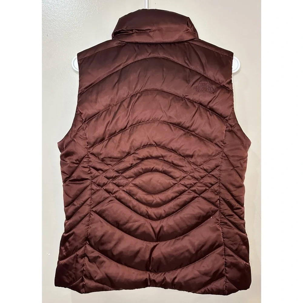 The‎ North Face Aconcagua 550 Goose Down Puffer Vest Women's Maroon Size M - Picture 8 of 8
